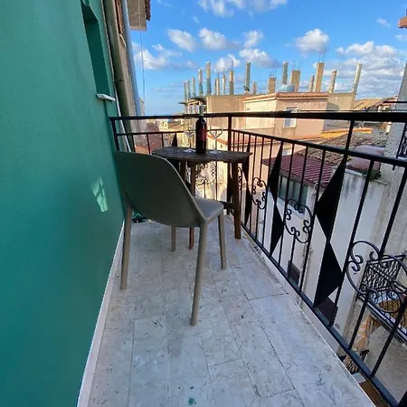 In Centro Vicino Cefalù 2*