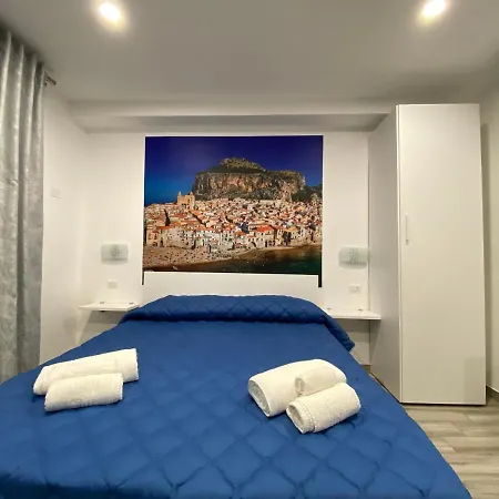 Guest house In Centro Vicino Cefalu Self-chek-in 2*
