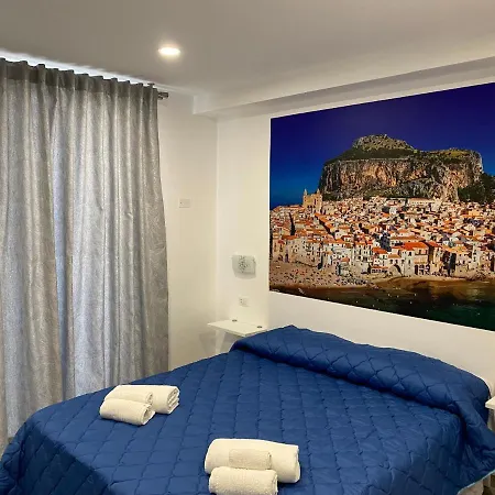 Guest house In Centro Vicino Cefalu Self-chek-in 2*