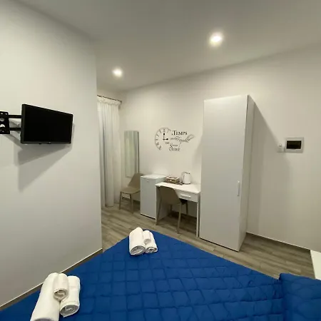 In Centro Vicino Cefalu Self-chek-in Guest house 2*