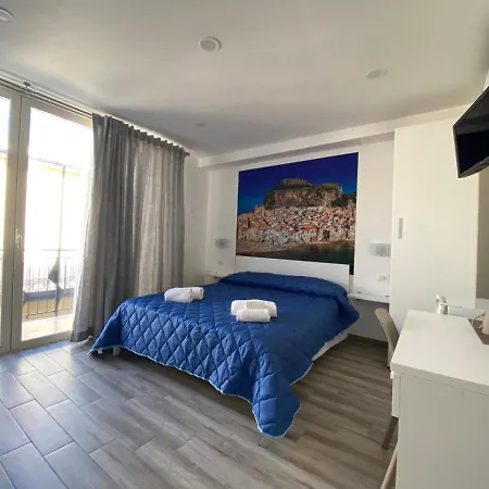In Centro Vicino Cefalu Self-chek-in Guest house 2*