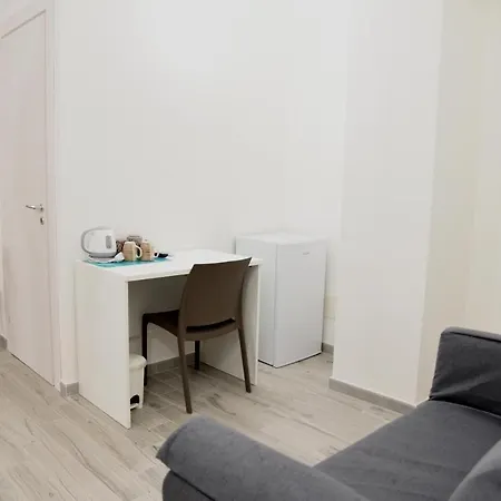 In Centro Vicino Cefalu Self-chek-in Guest house