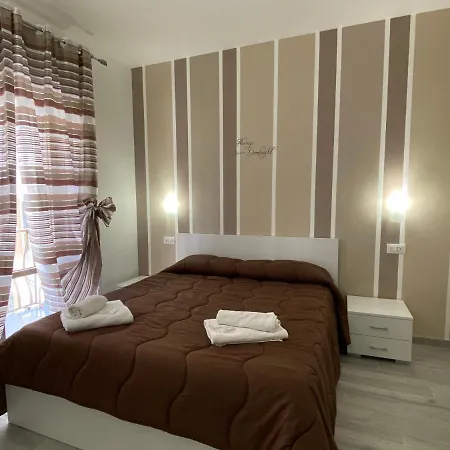 In Centro Vicino Cefalu Self-chek-in Guest house 2*