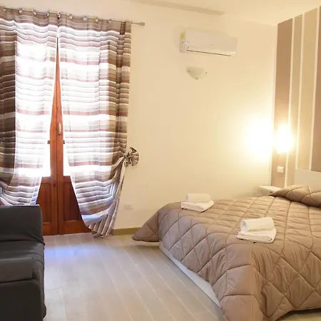 In Centro Vicino Cefalu Self-chek-in Guest house 2*