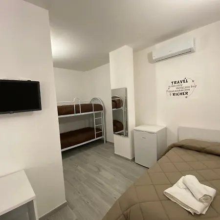 Guest house In Centro Vicino Cefalu Self-chek-in Campofelice Di Roccella