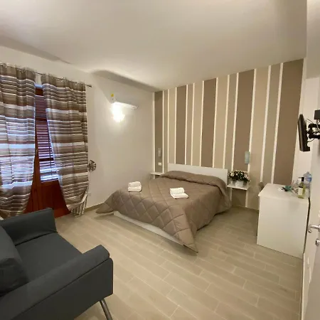 Guest house In Centro Vicino Cefalu Self-chek-in Campofelice Di Roccella