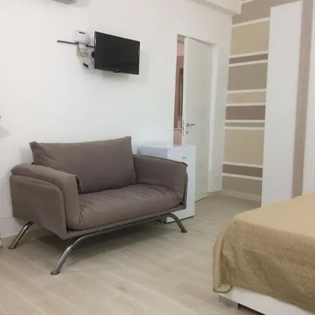 In Centro Vicino Cefalu Self-chek-in Guest house Campofelice Di Roccella