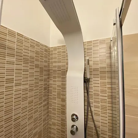 Pensjonat In Centro Vicino Cefalu Self-chek-in 3*