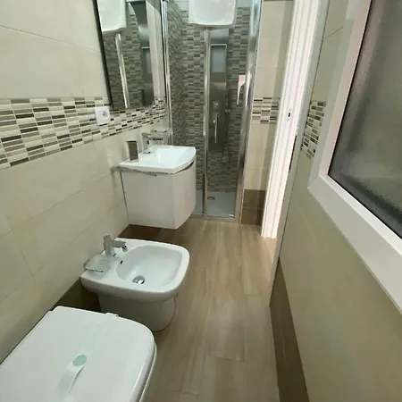 Pensjonat In Centro Vicino Cefalu Self-chek-in 3*